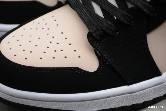 DC0774-003 1 Guava (W) Low DC0774-003 Black Jordan Ice SmartChoice  149 0524